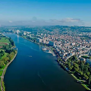 Vichy: Superbe F2 Neuf , Vichy France
