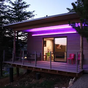 La Cerise Qui Rit , La Cresse France